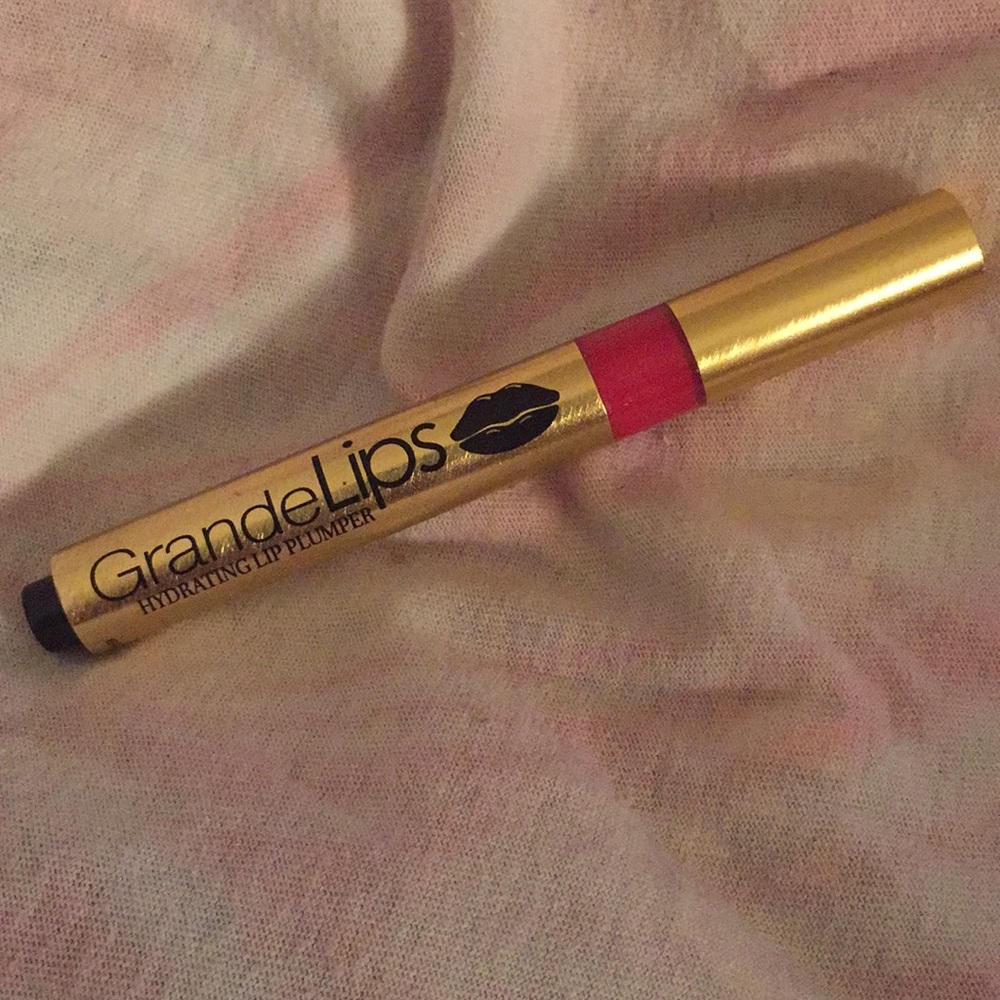 Grande Lips lip plumper